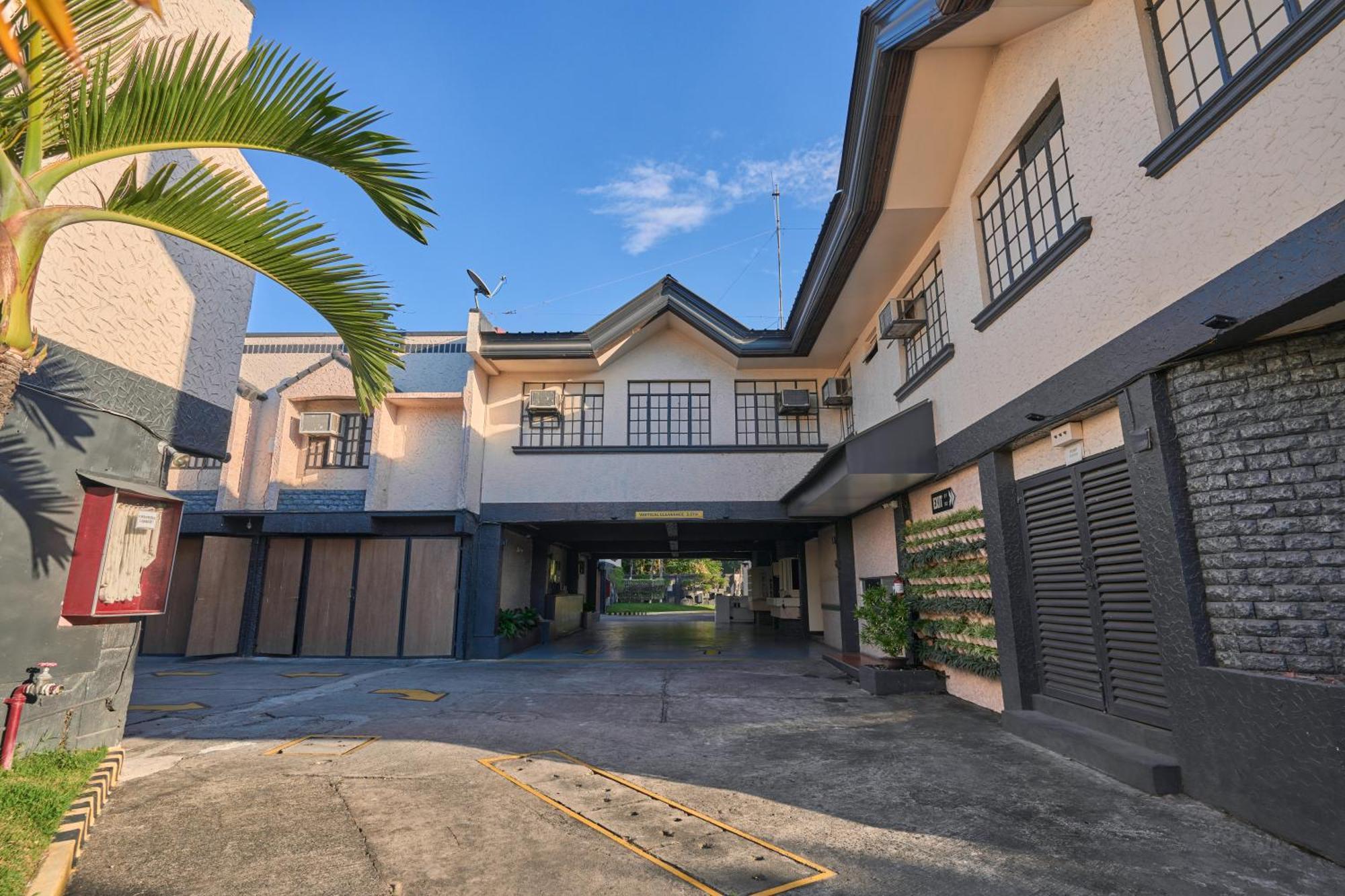 Victoria Court San Fernando Hotel San Fernando  Exterior photo